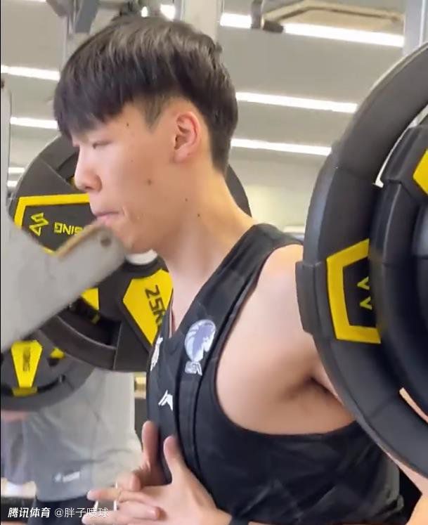 婷婷在线播放