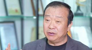 色噜噜狠狠色综合中文字幕